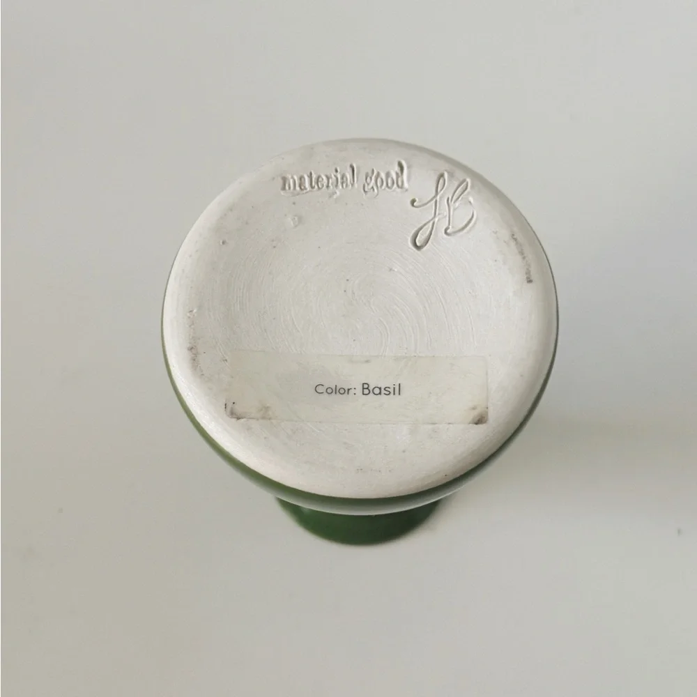 Material Good Little Shirley Vase “BASIL” - Picture 3 of 11